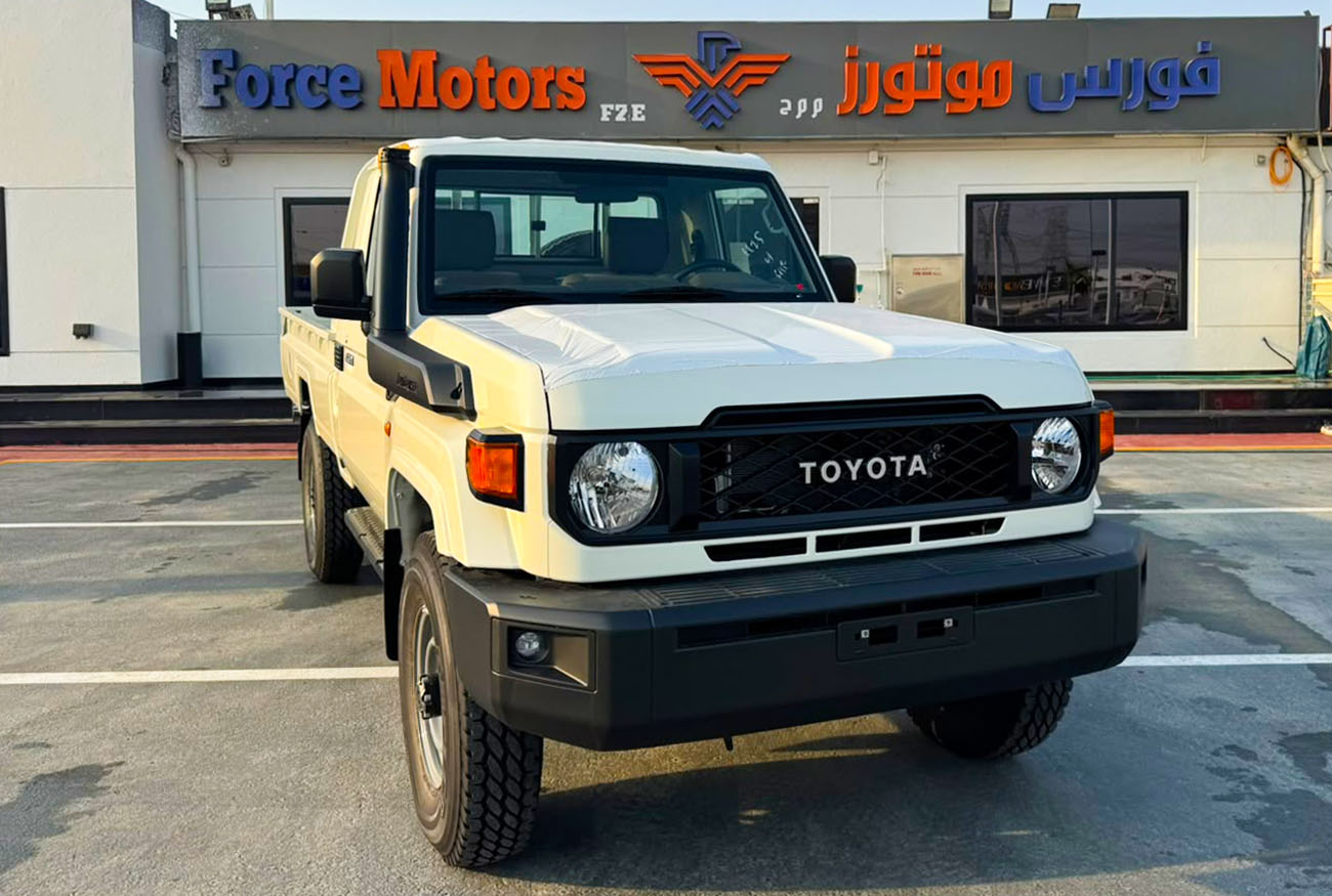 LC 79 . SC . 2.8L . Inline-4 . Automatic . Diesel thumbnail 2